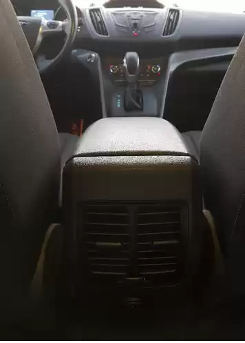 مستعملة Ford Escape للبيع في الدوحة #5584 - 1  صورة 